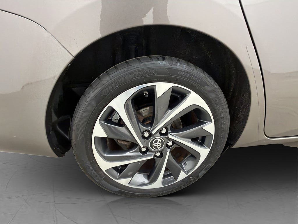 Vehicle Image 31