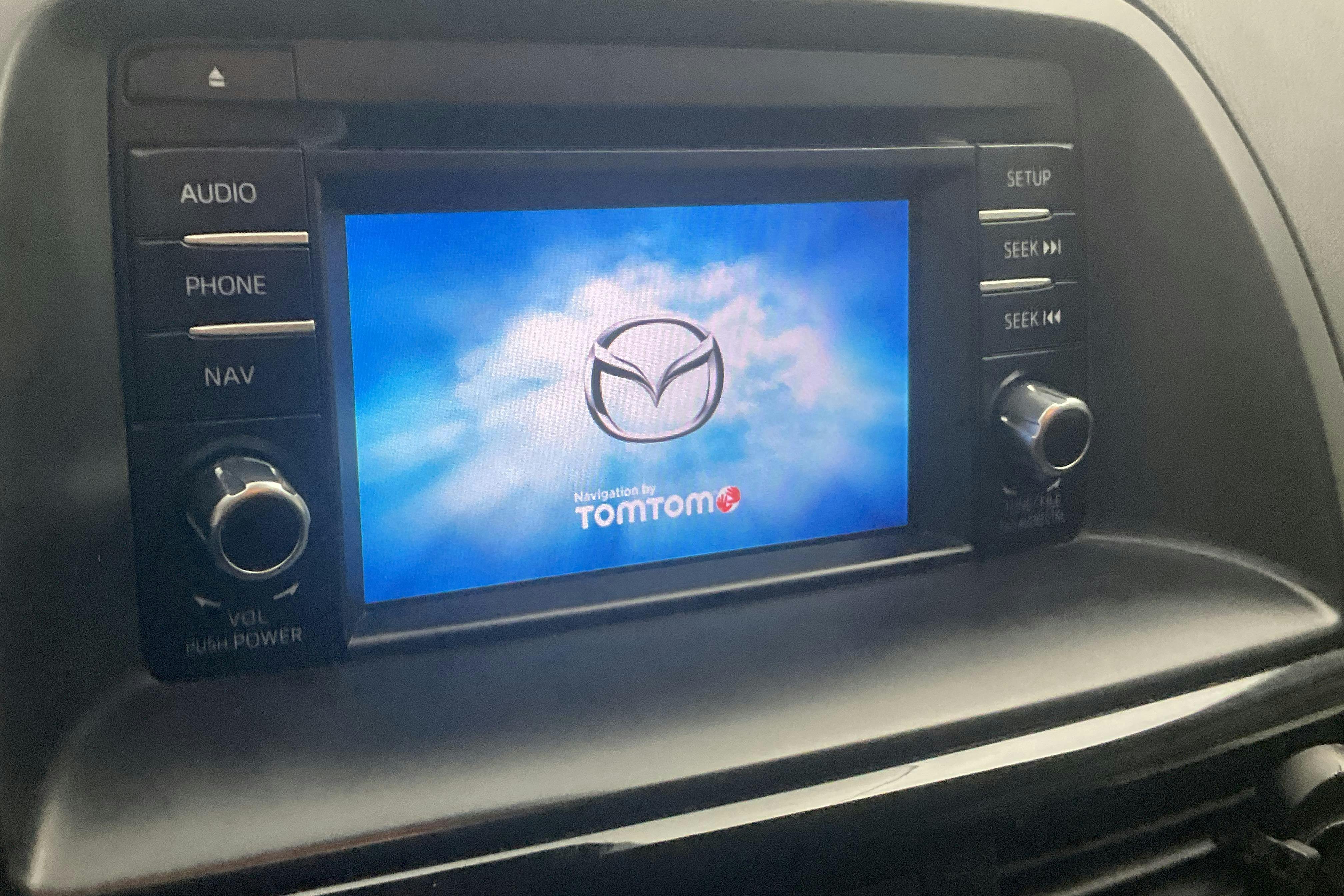 Vehicle Image 12