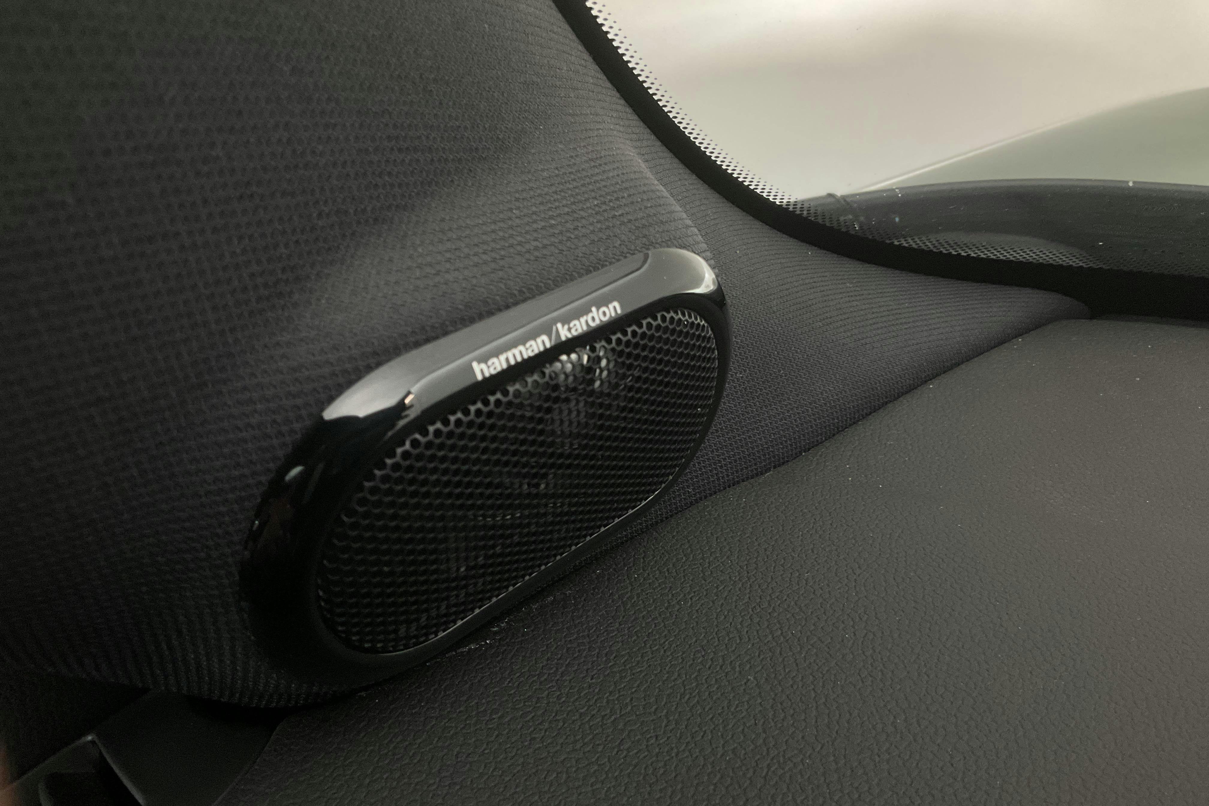 Vehicle Image 14