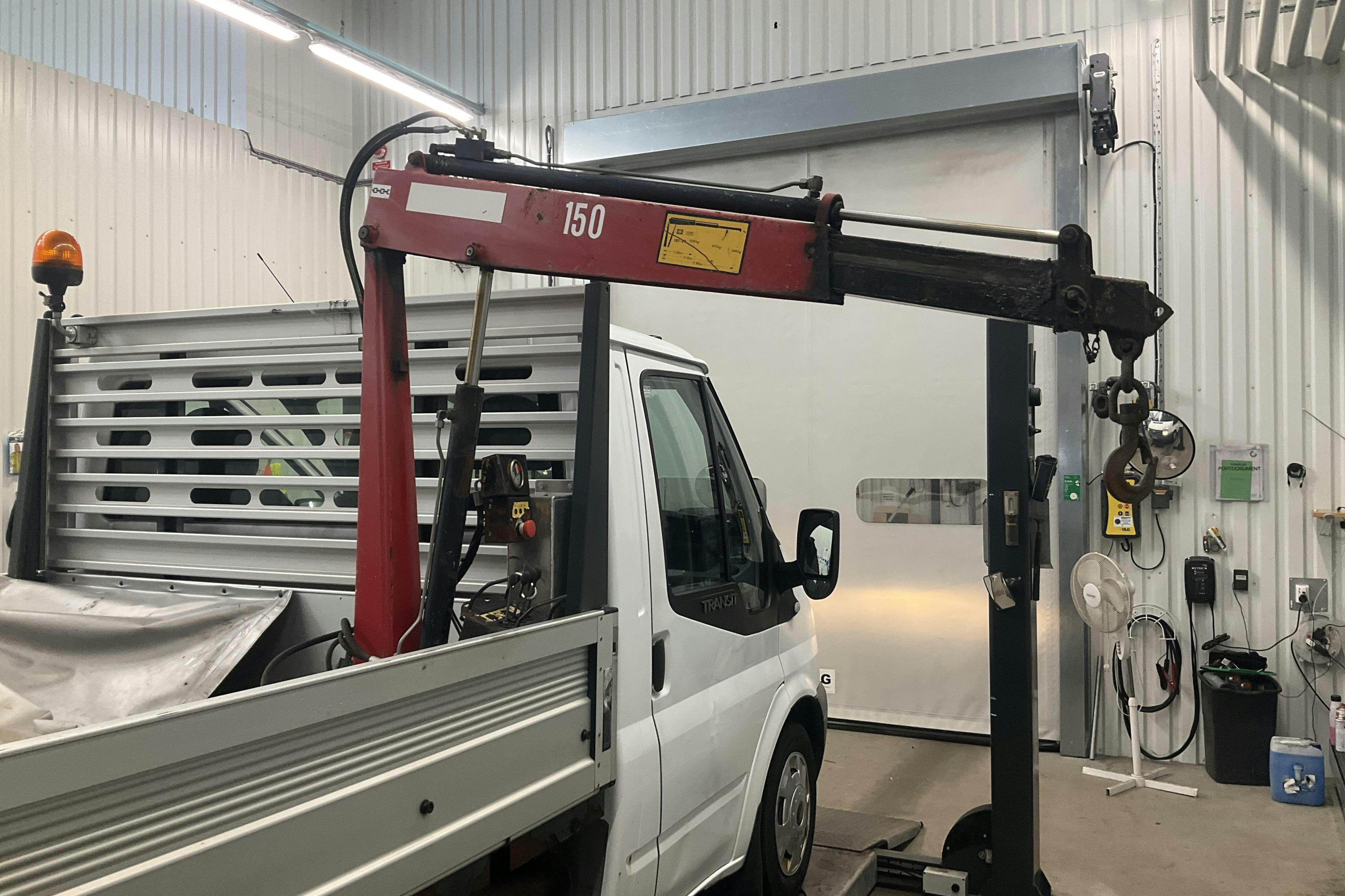 Vehicle Image 12