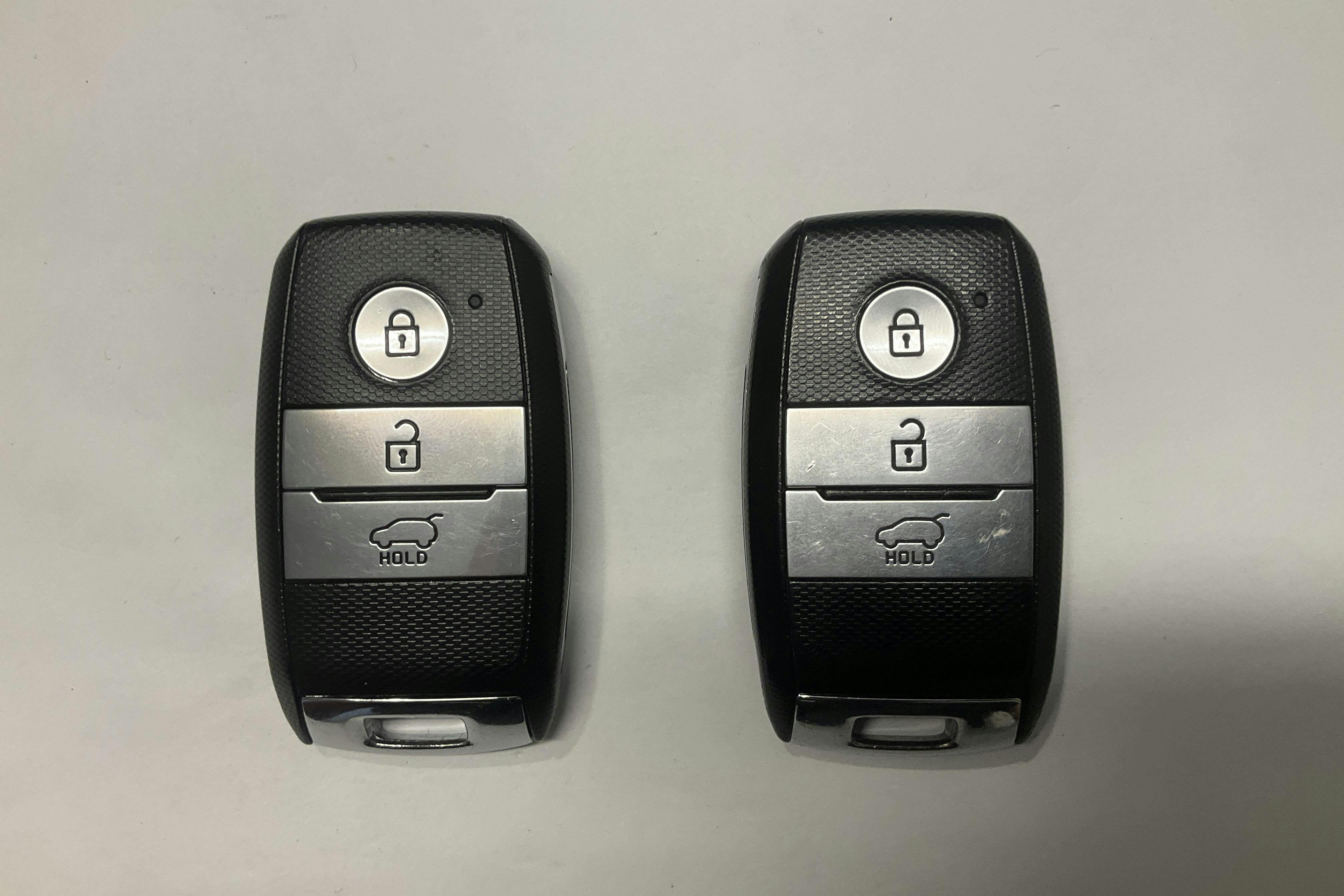 Vehicle Image 17