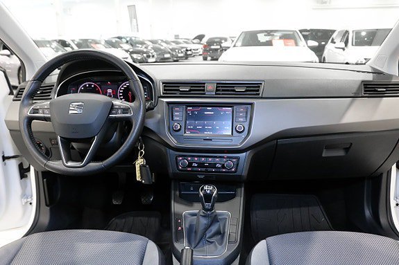 Vehicle Image 12