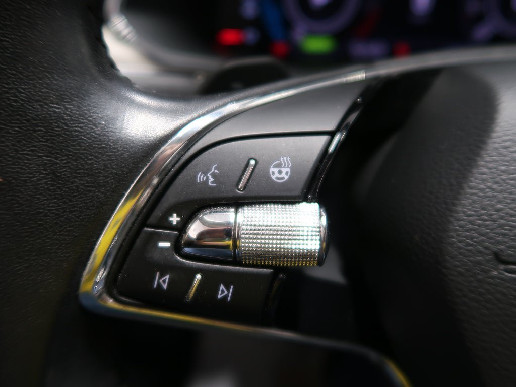 Vehicle Image 37