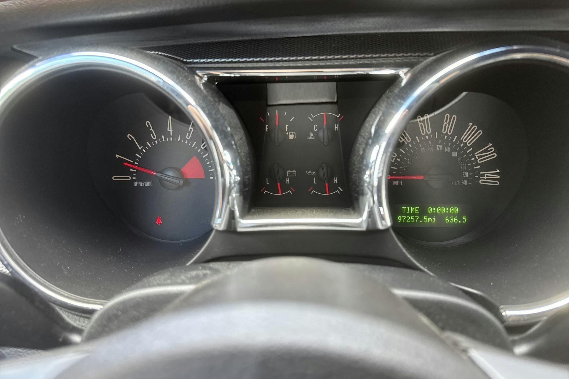 Vehicle Image 15