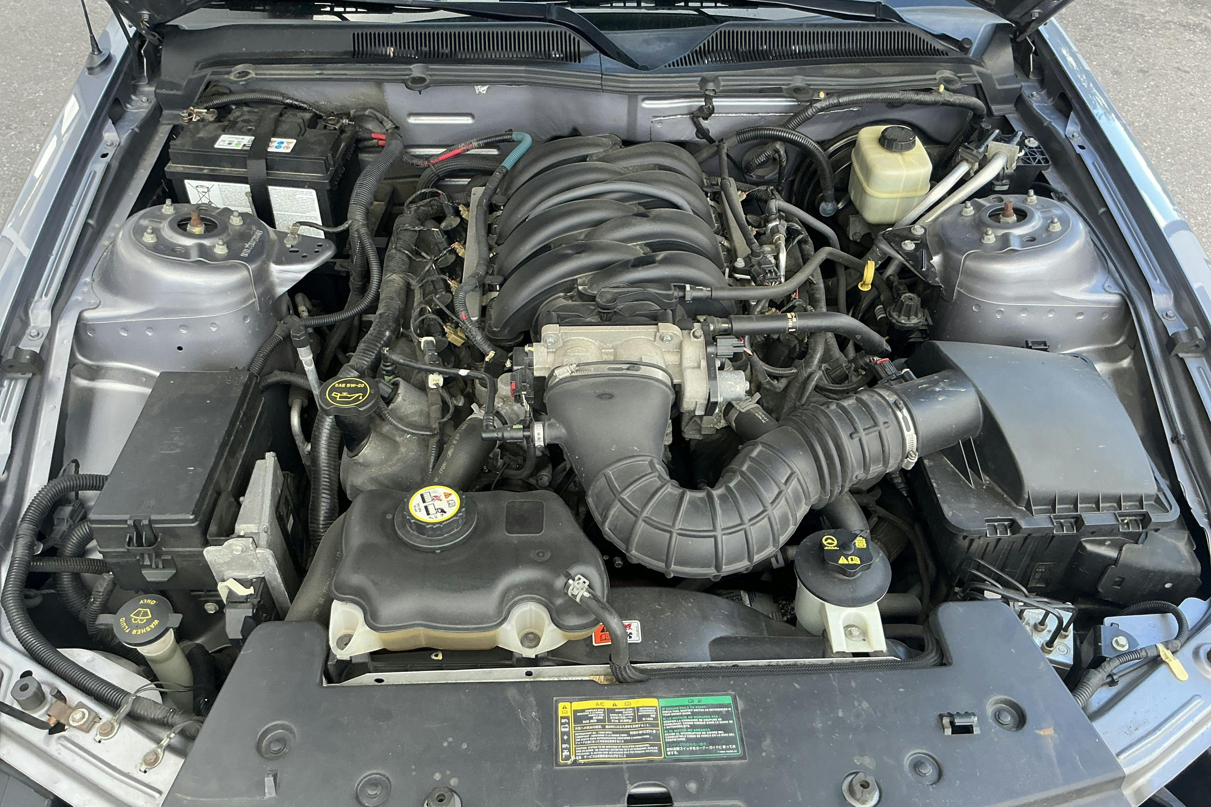 Vehicle Image 16