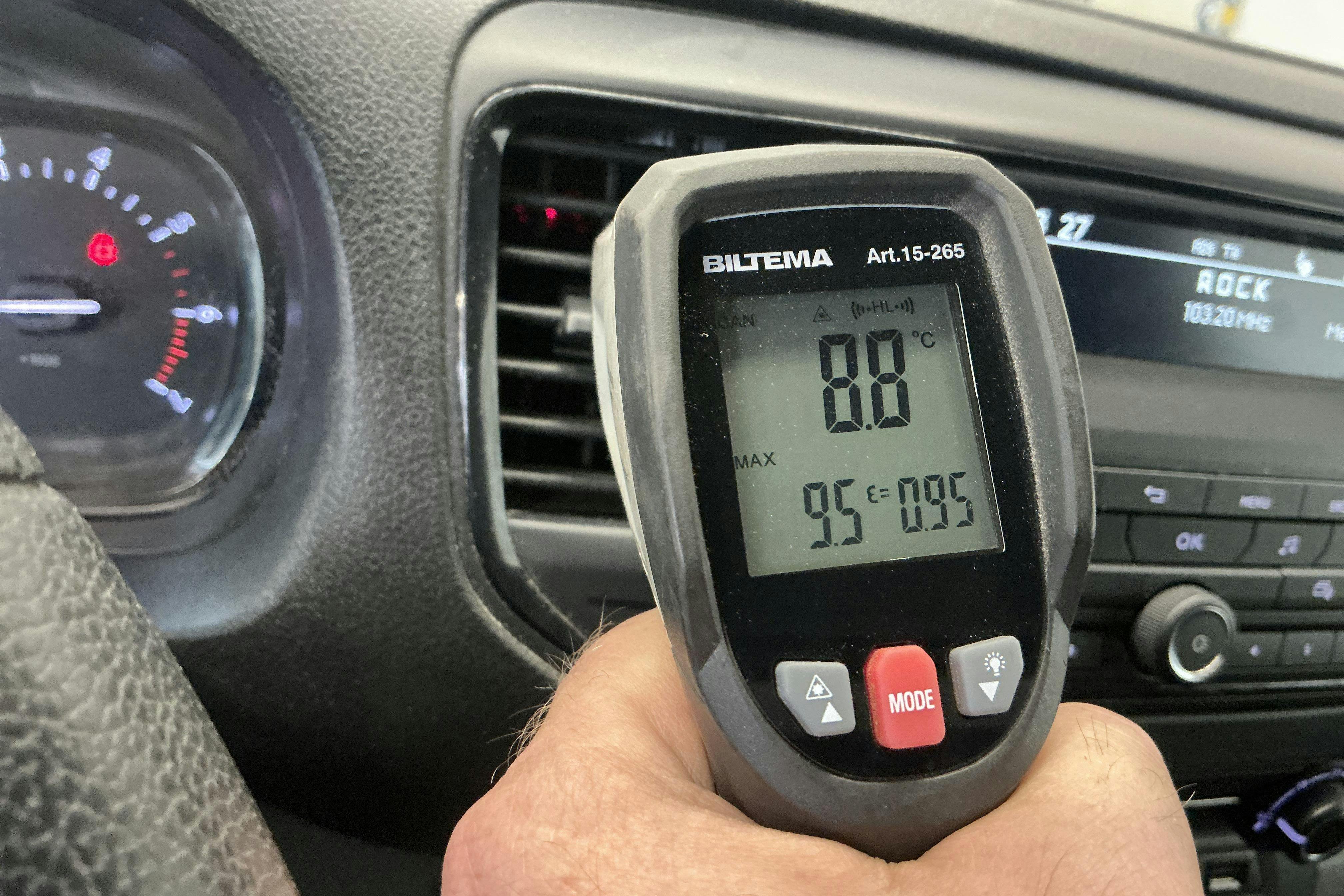 Vehicle Image 15