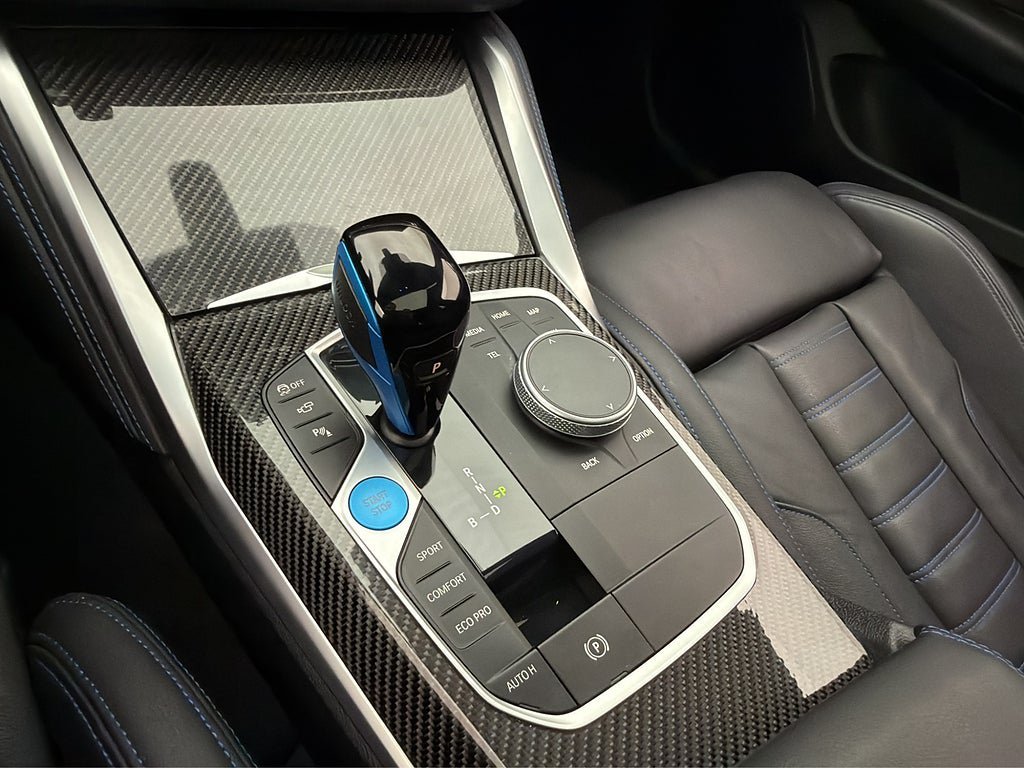 Vehicle Image 38
