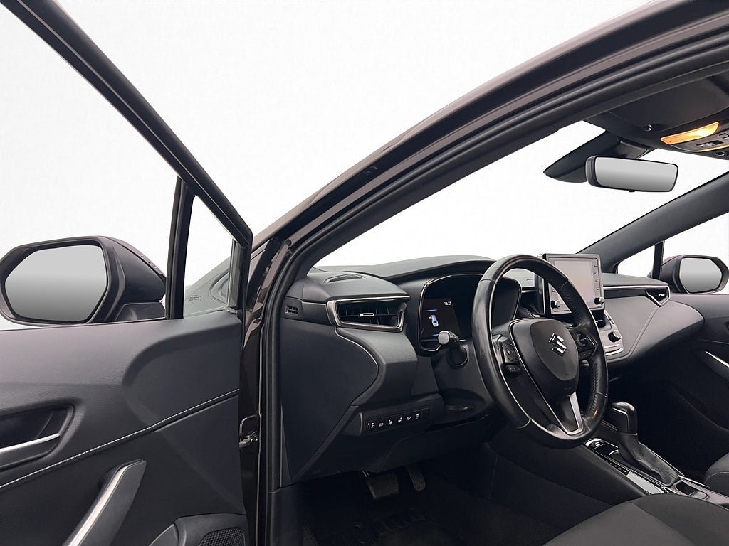 Vehicle Image 11
