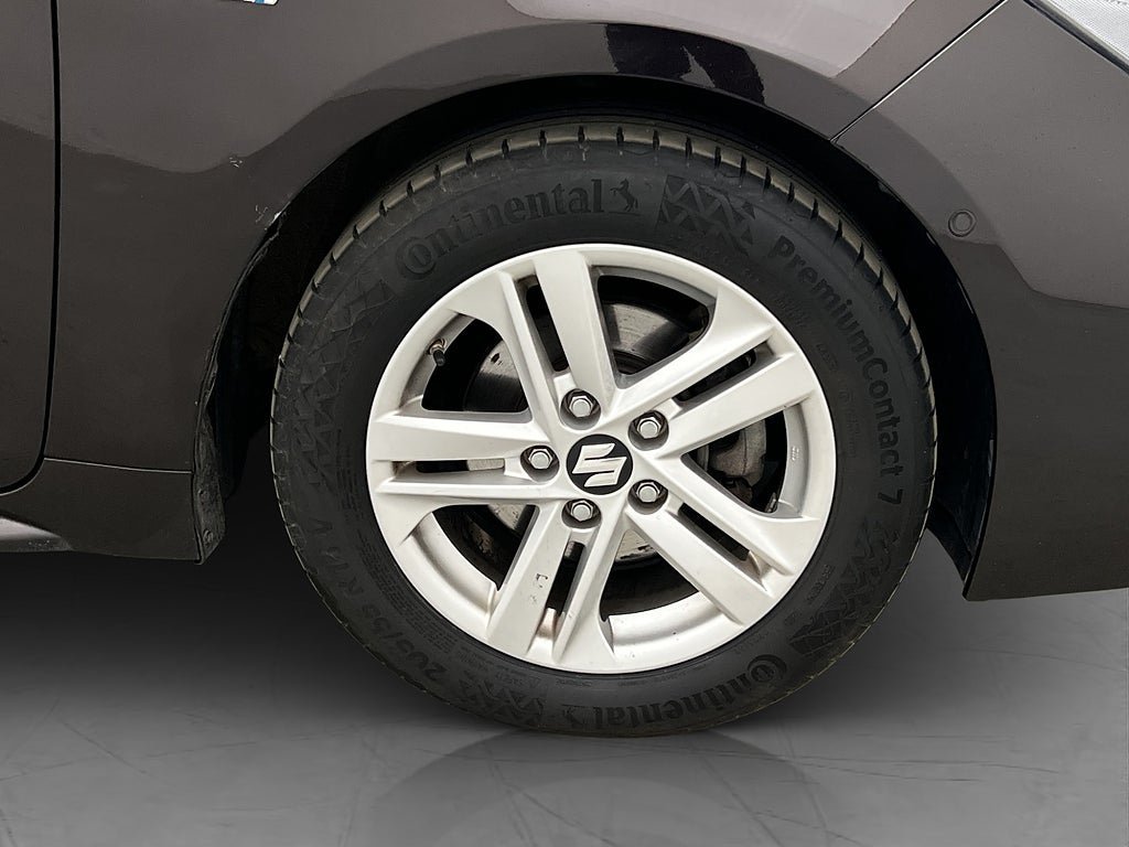 Vehicle Image 30