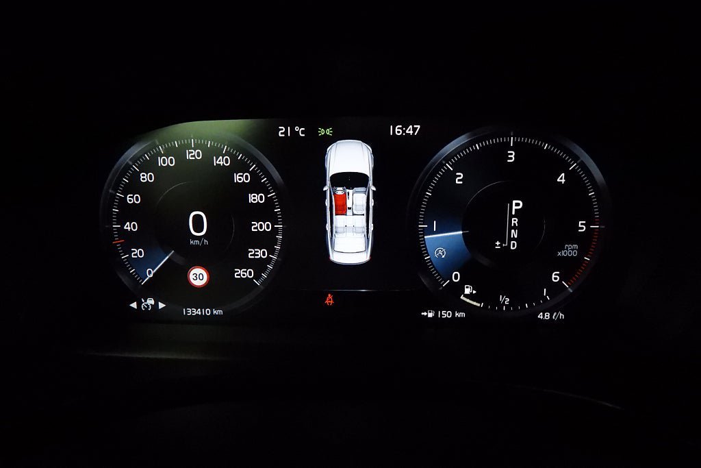Vehicle Image 24