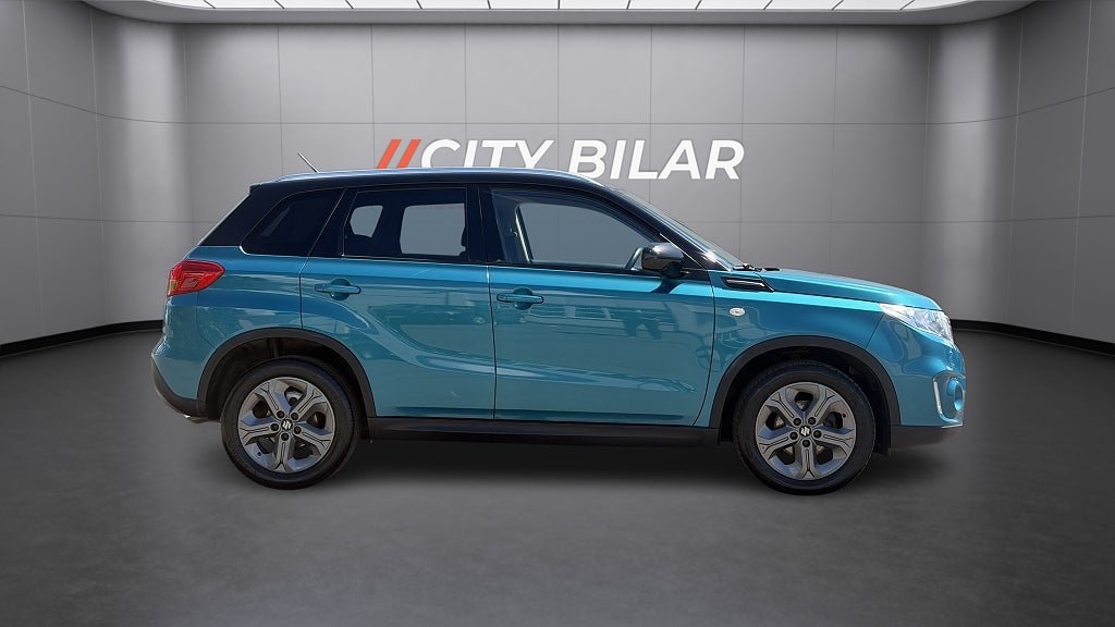 Vehicle Image 4