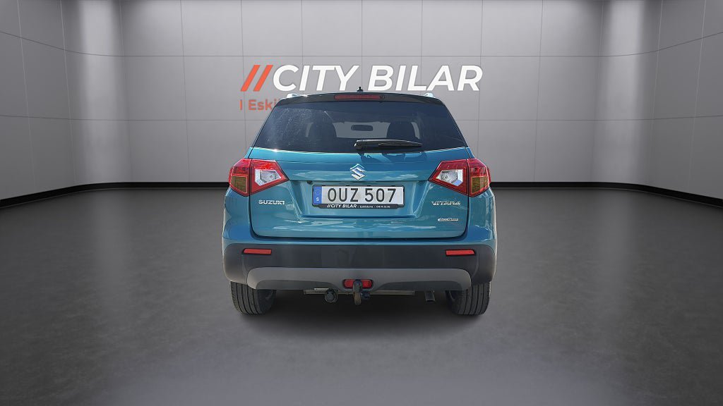 Vehicle Image 6