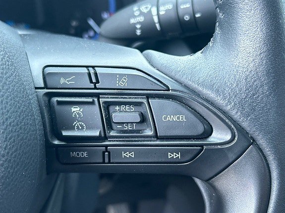 Vehicle Image 20