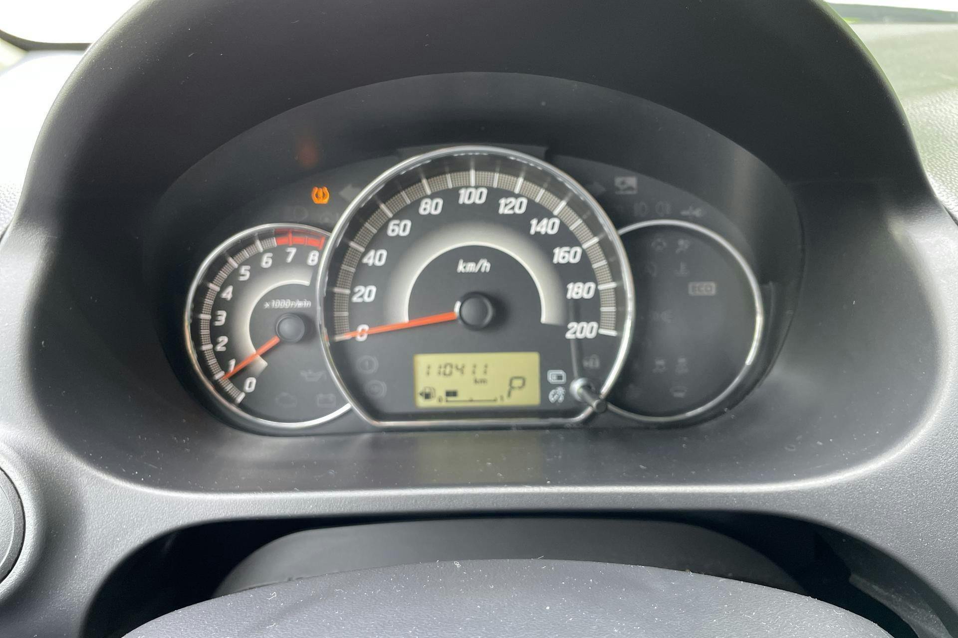 Vehicle Image 10