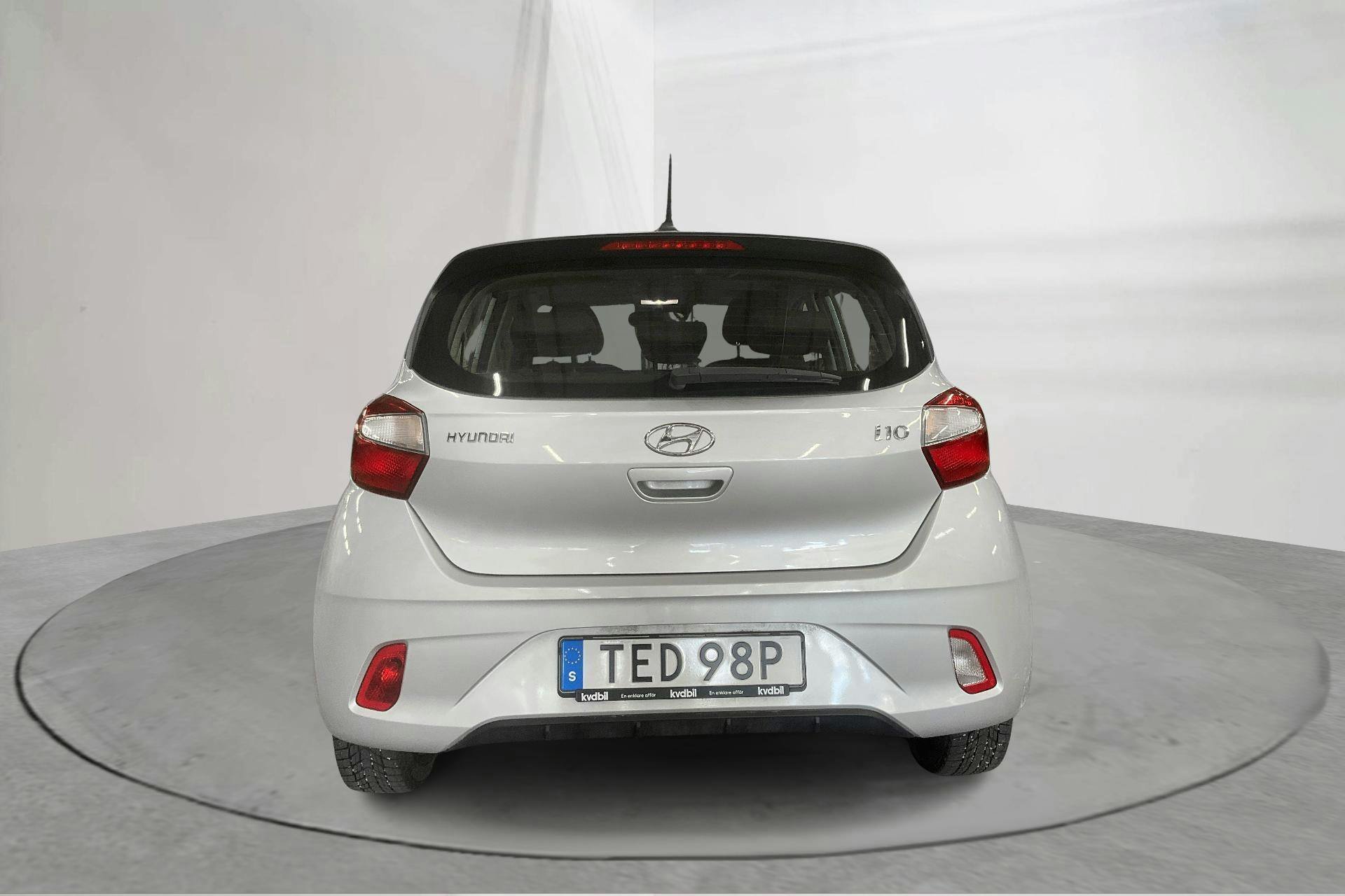 Vehicle Image 5
