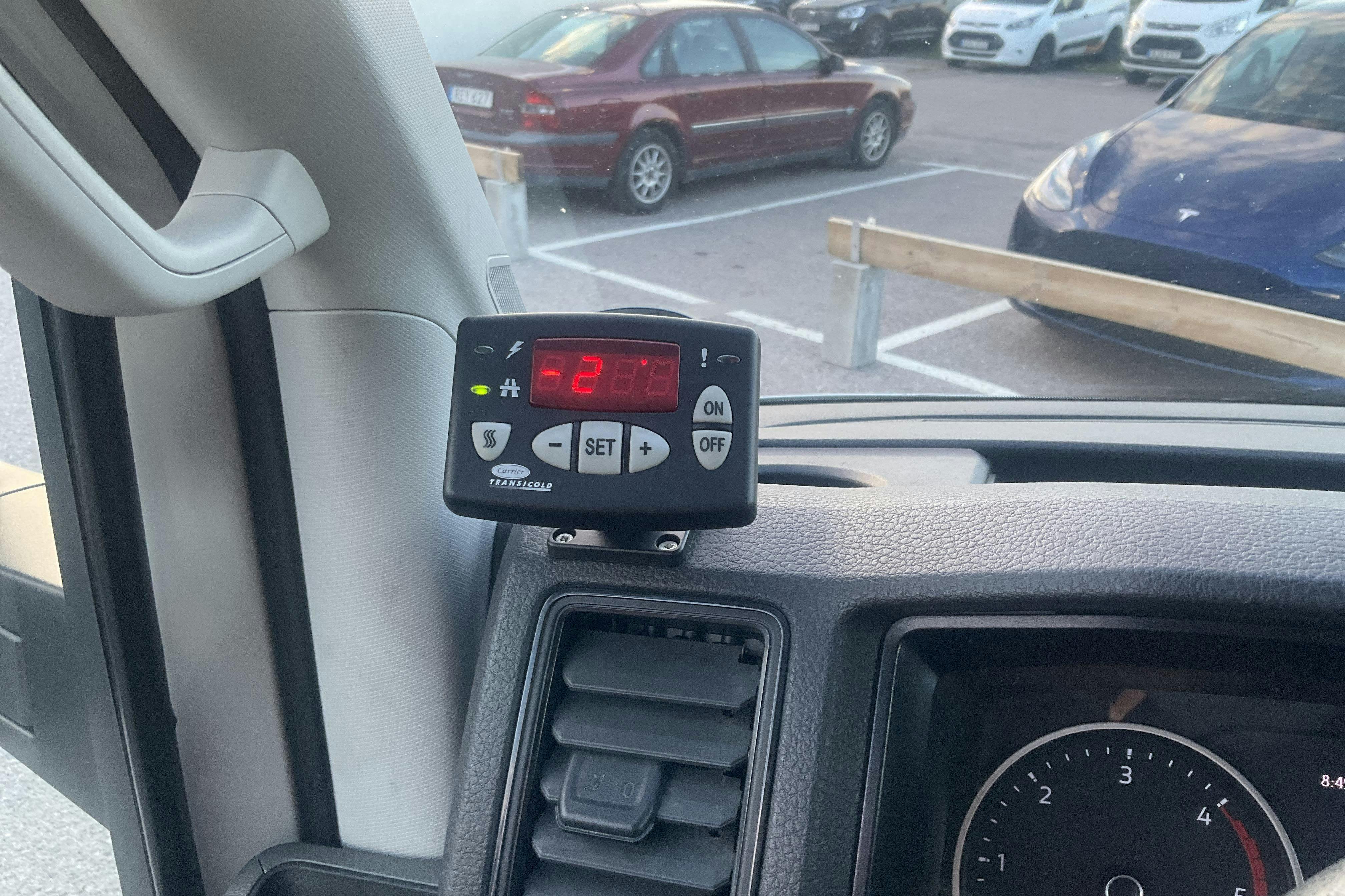 Vehicle Image 13