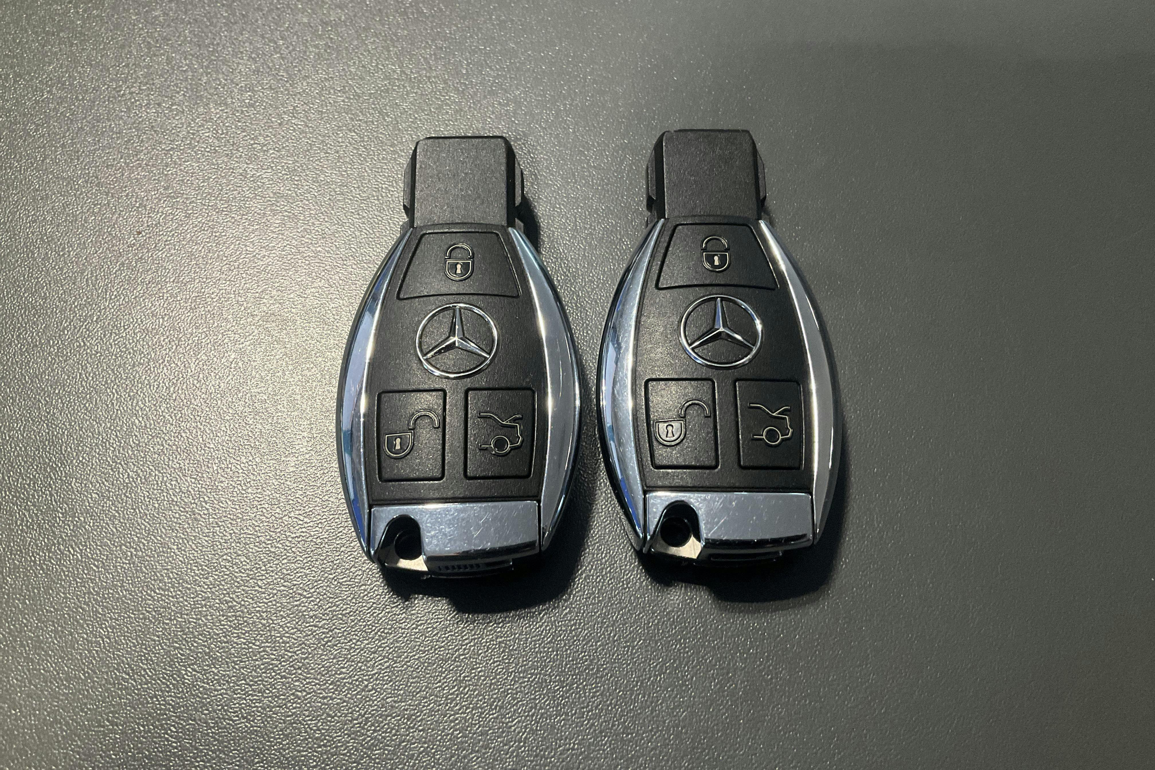 Vehicle Image 27