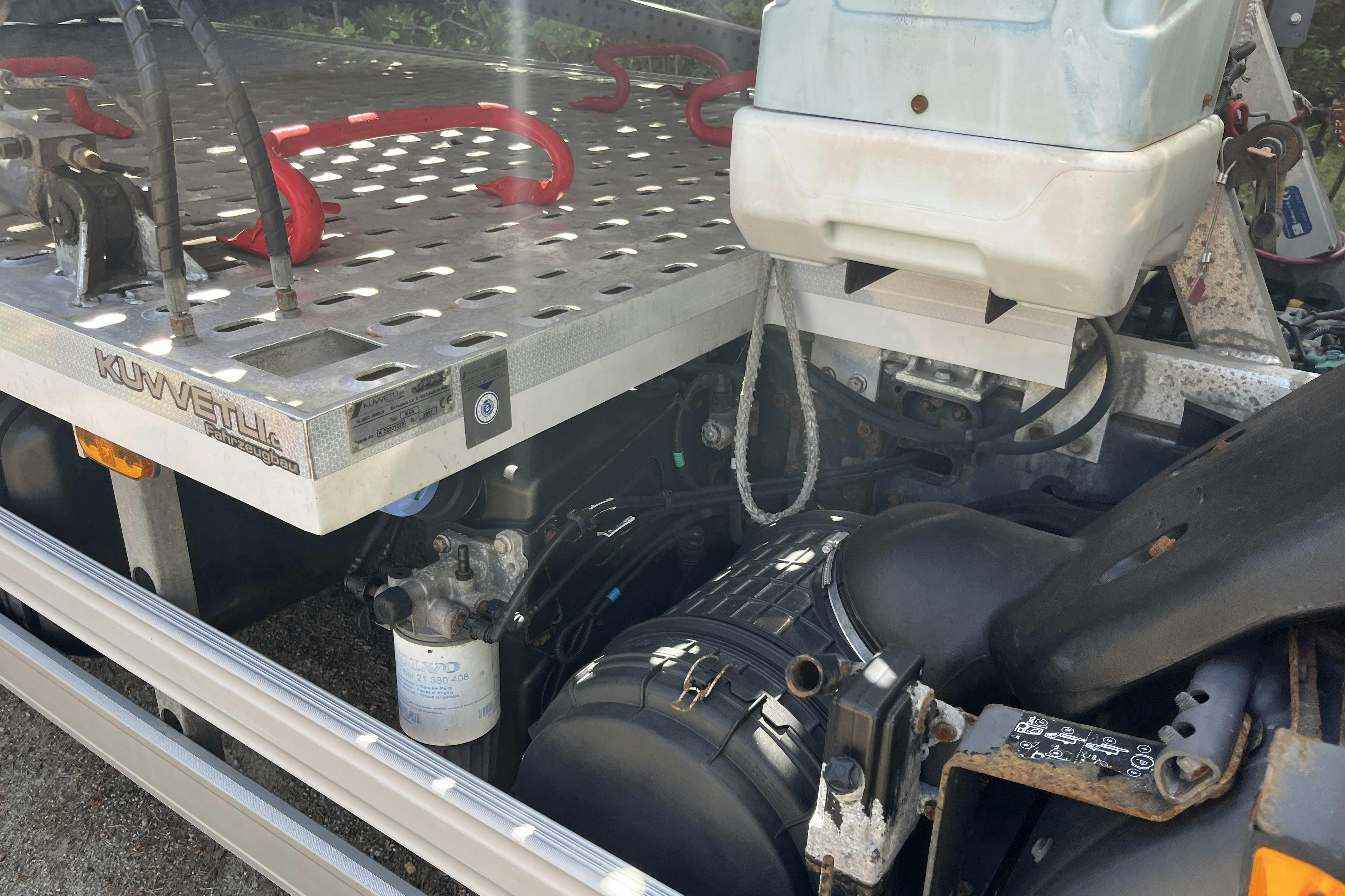Vehicle Image 30