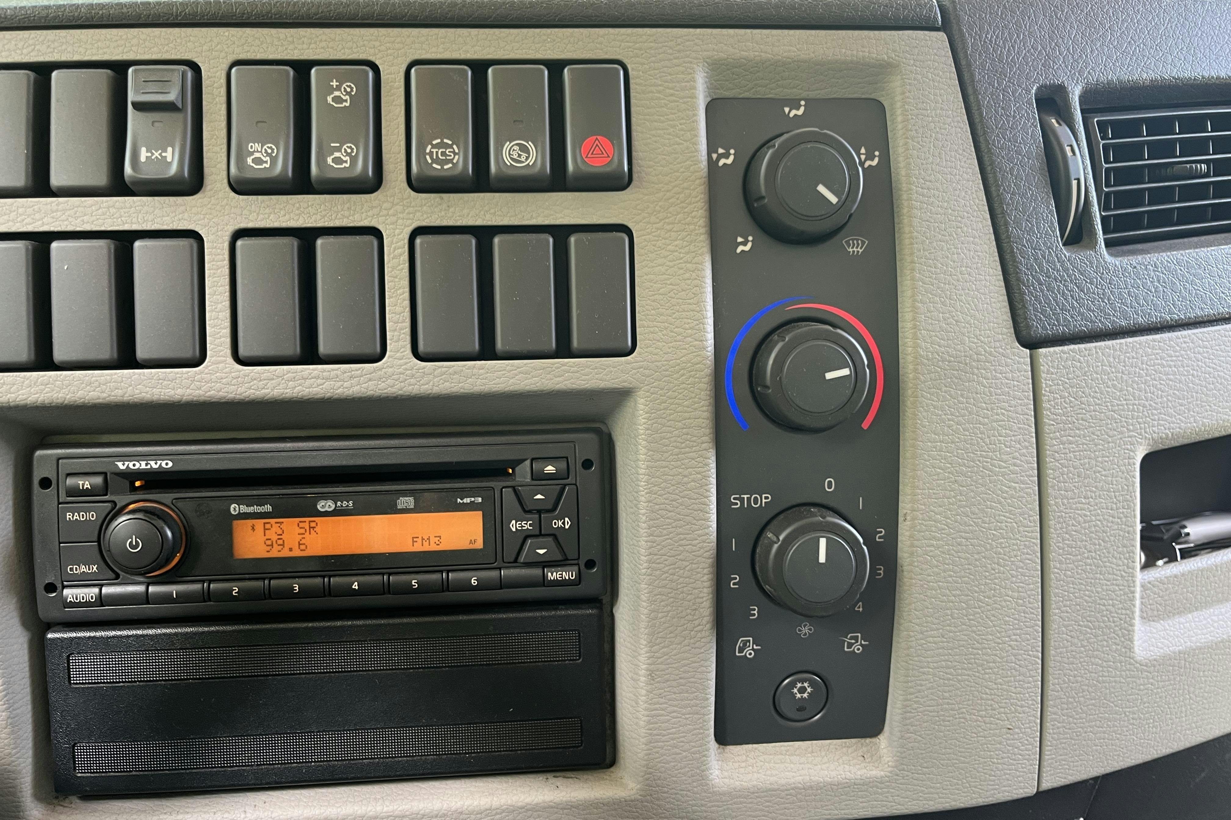 Vehicle Image 62