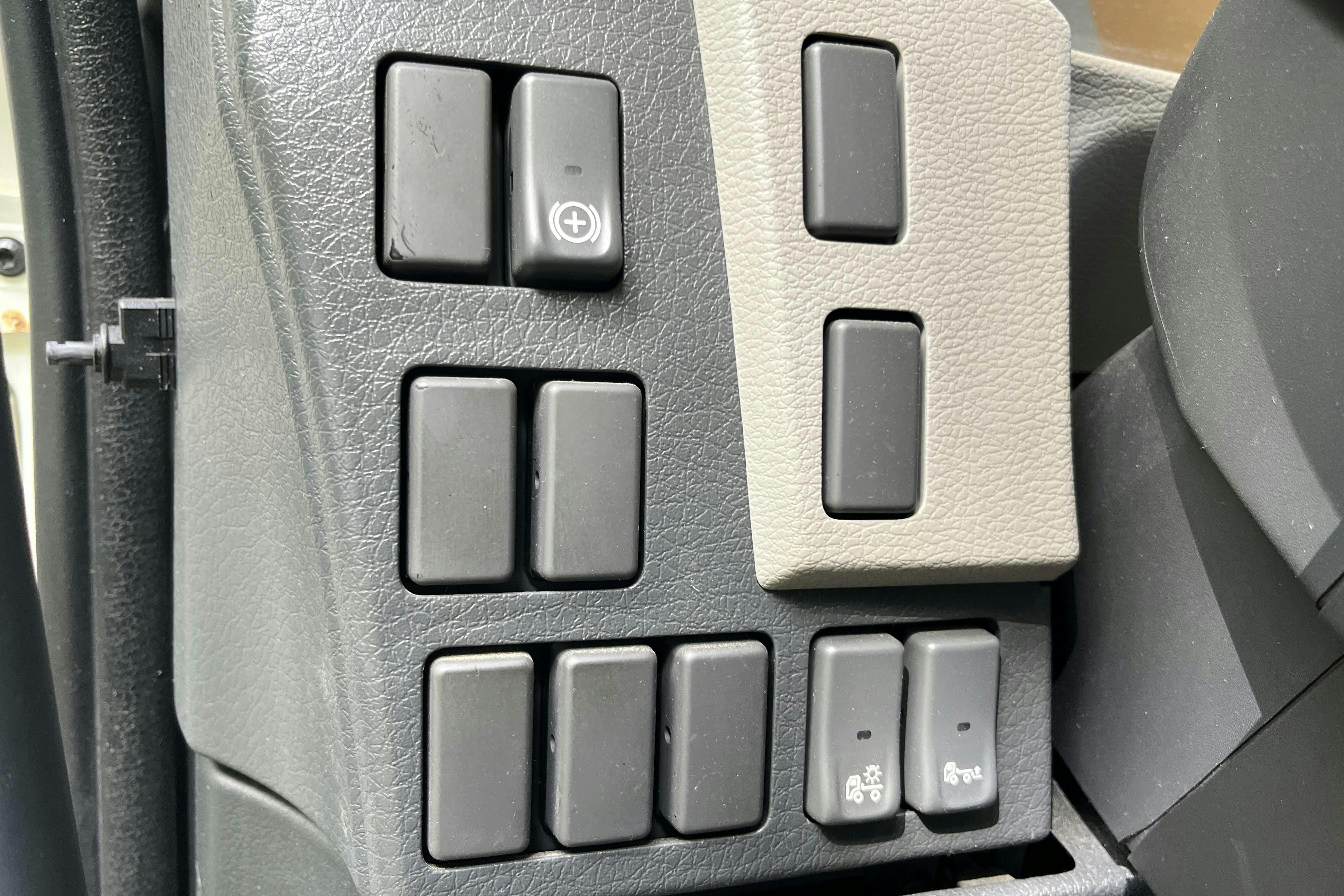 Vehicle Image 70
