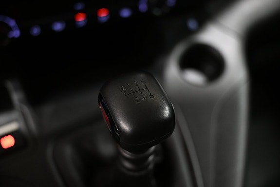 Vehicle Image 26