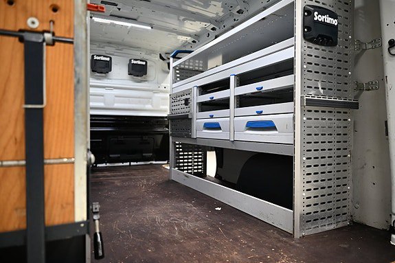 Vehicle Image 19