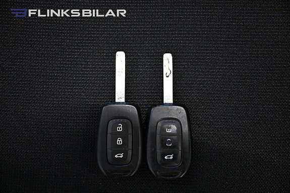 Vehicle Image 24