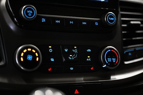 Vehicle Image 26