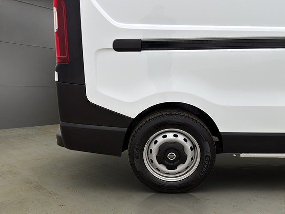 Vehicle Image 27