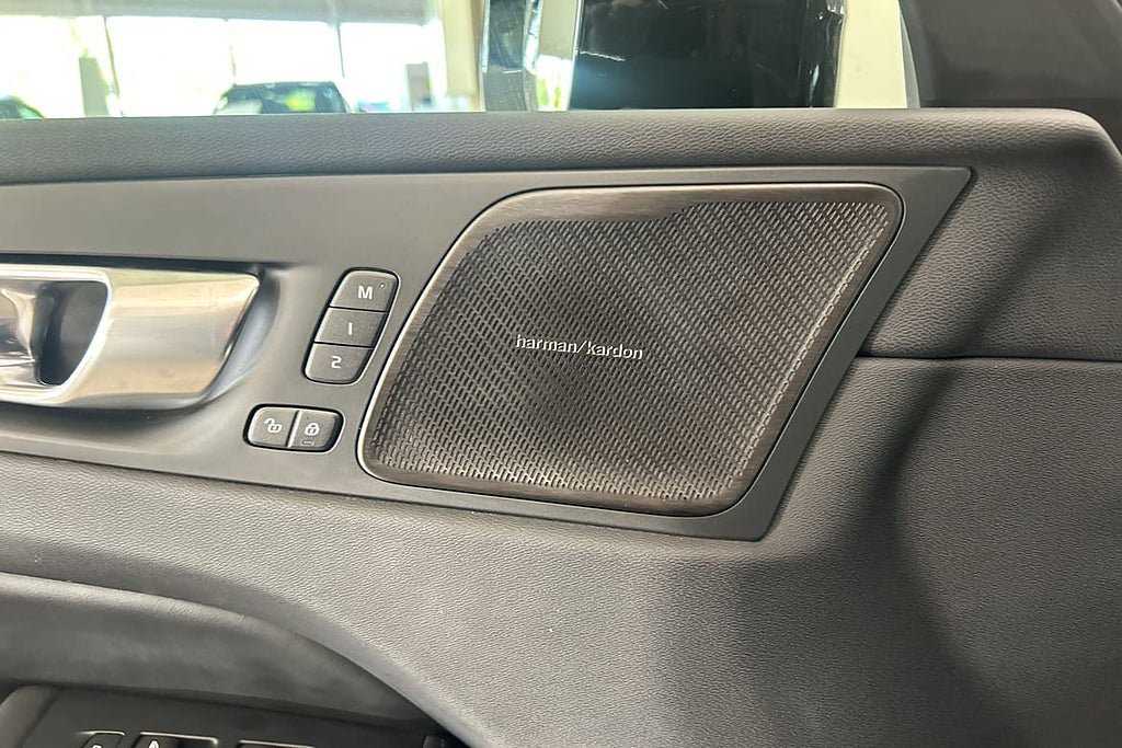 Vehicle Image 29