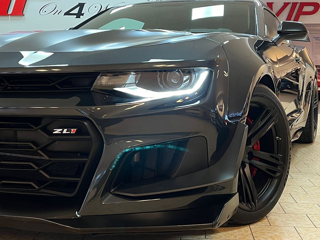 Vehicle Image 10