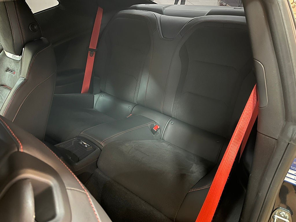 Vehicle Image 16
