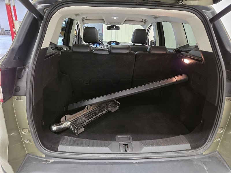 Vehicle Image 8