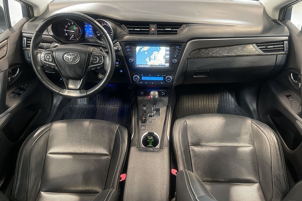 Vehicle Image 11