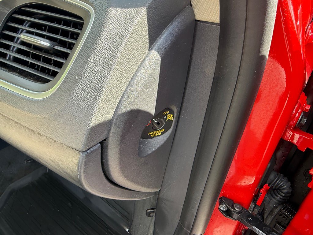 Vehicle Image 17