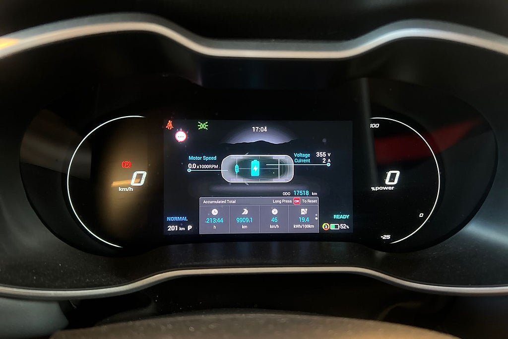 Vehicle Image 15