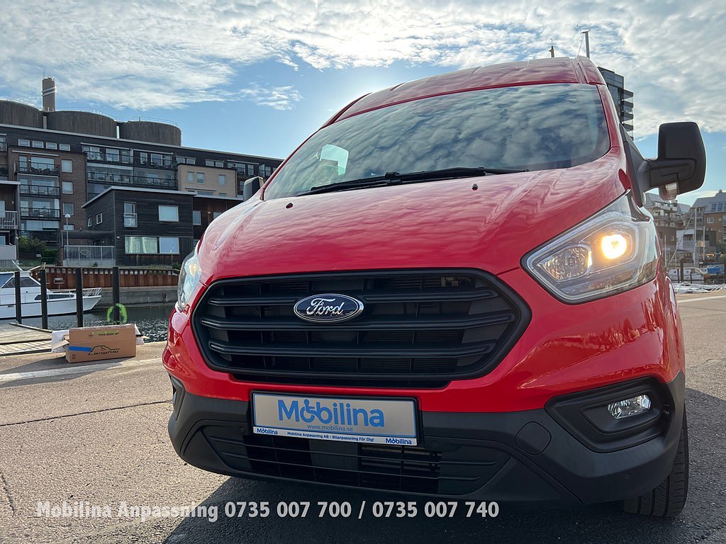 Vehicle Image 13