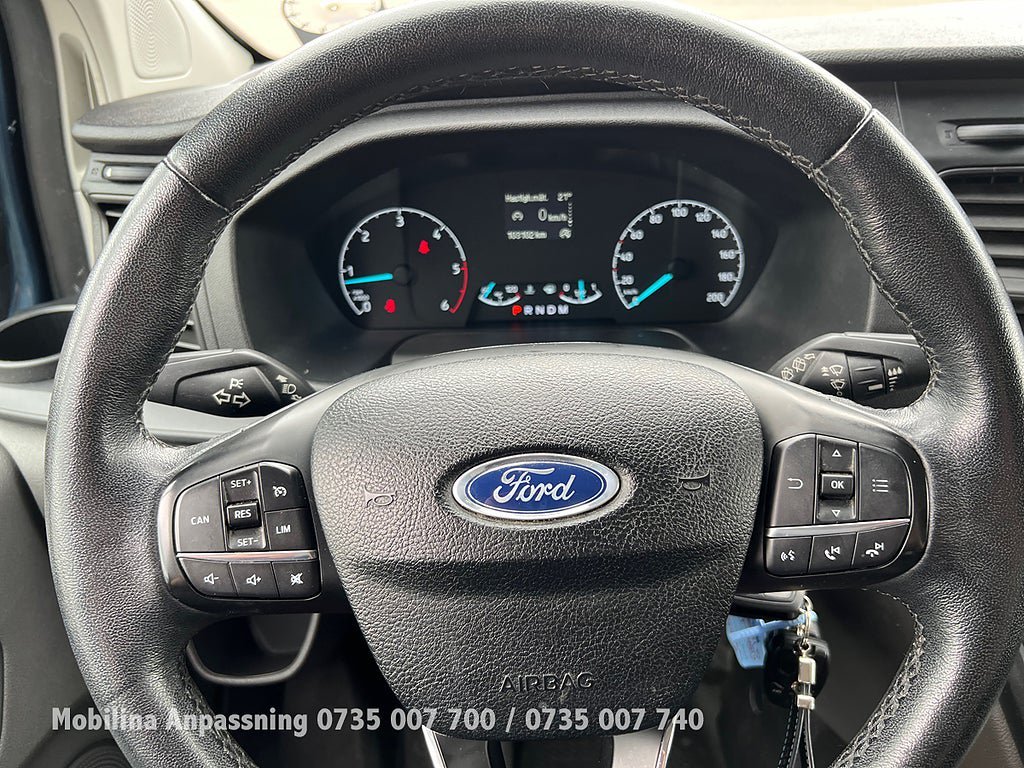 Vehicle Image 27