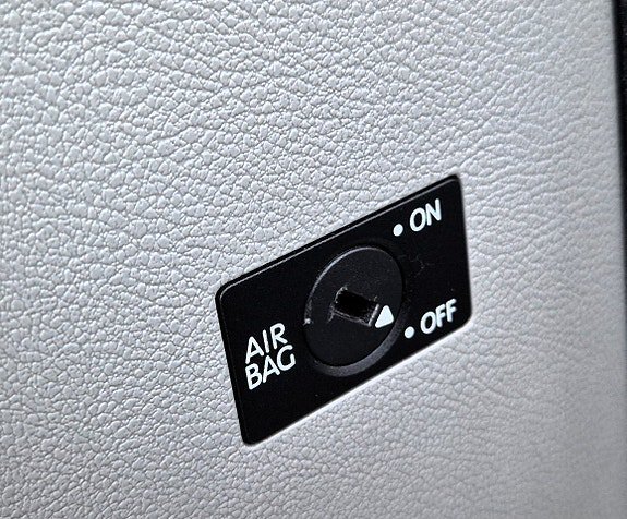 Vehicle Image 23