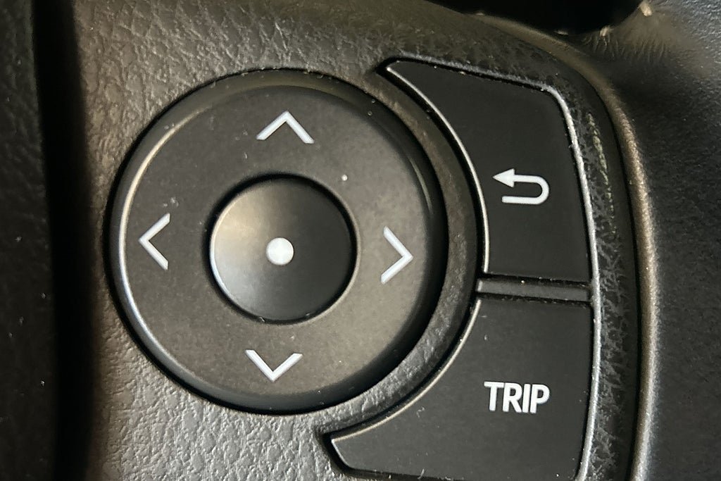 Vehicle Image 22