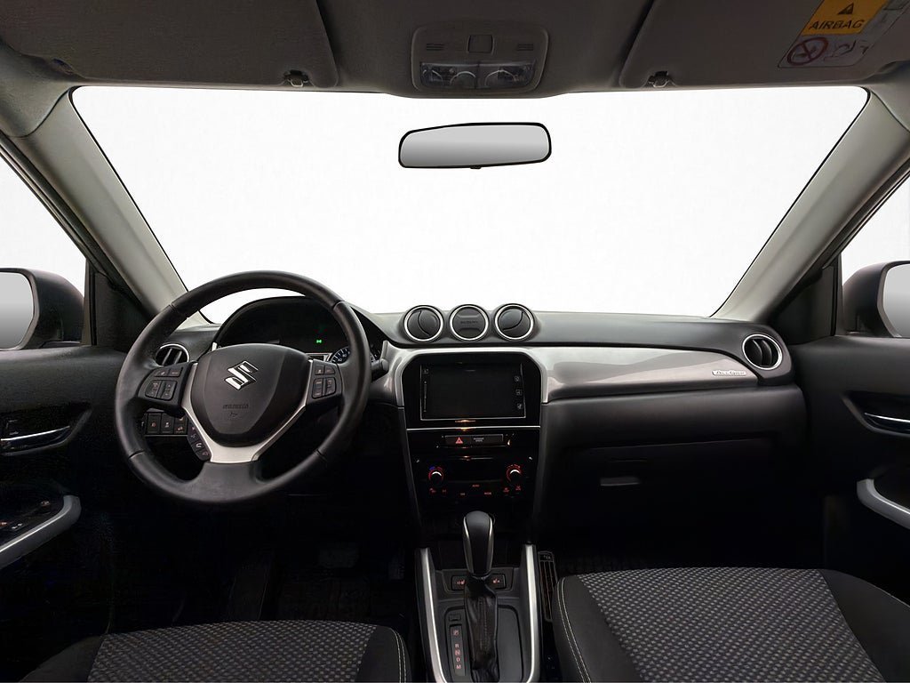 Vehicle Image 12