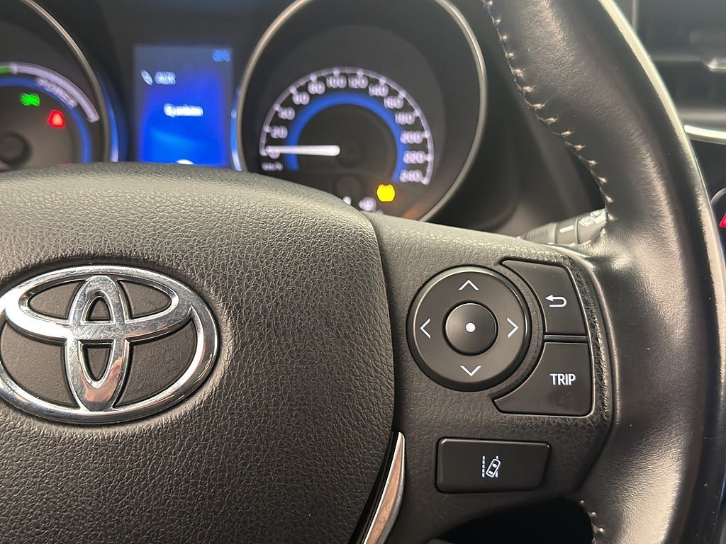 Vehicle Image 19