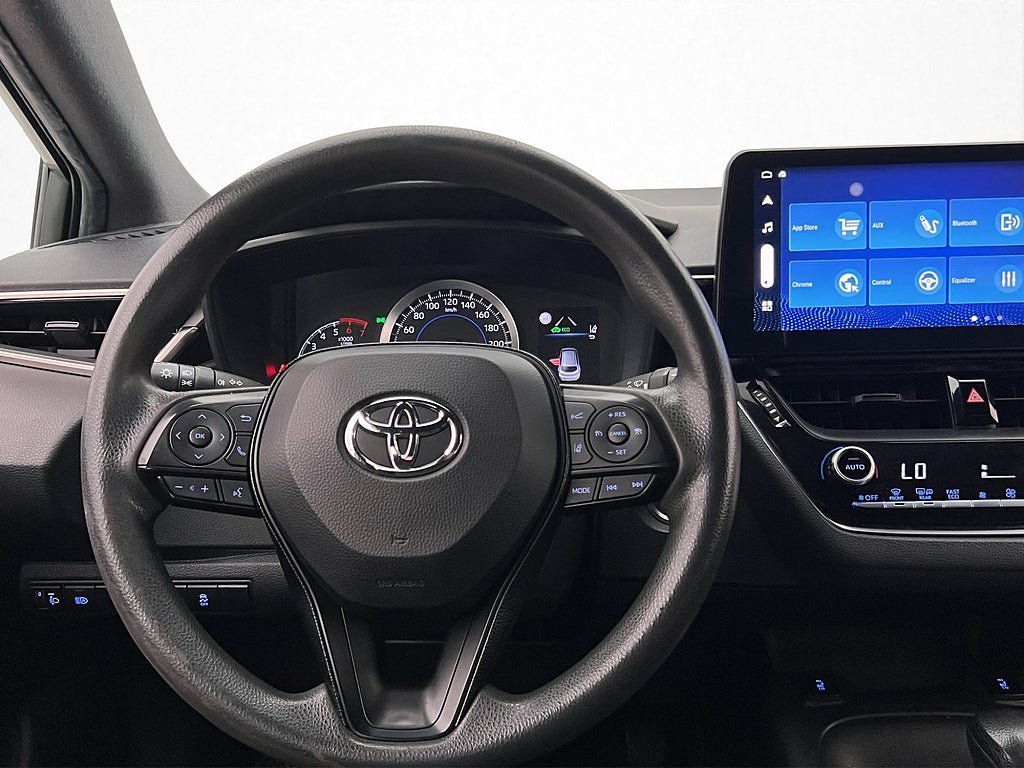 Vehicle Image 10
