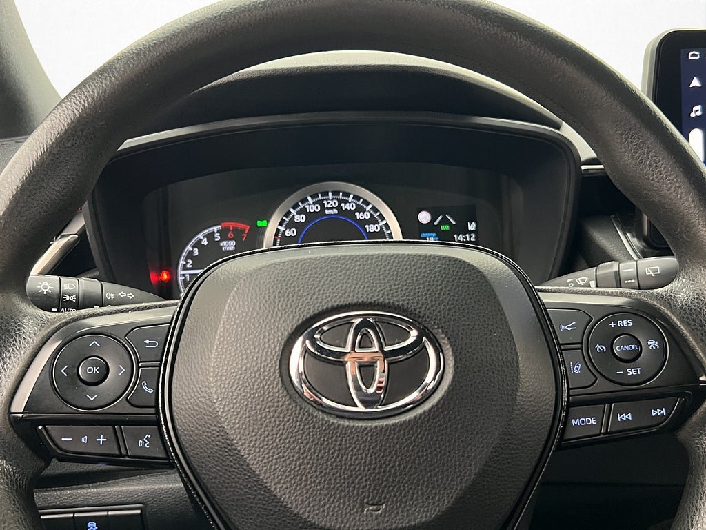 Vehicle Image 15