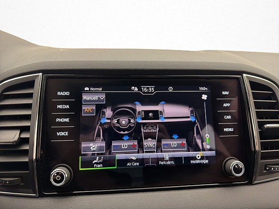Vehicle Image 24