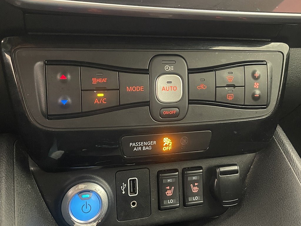 Vehicle Image 24