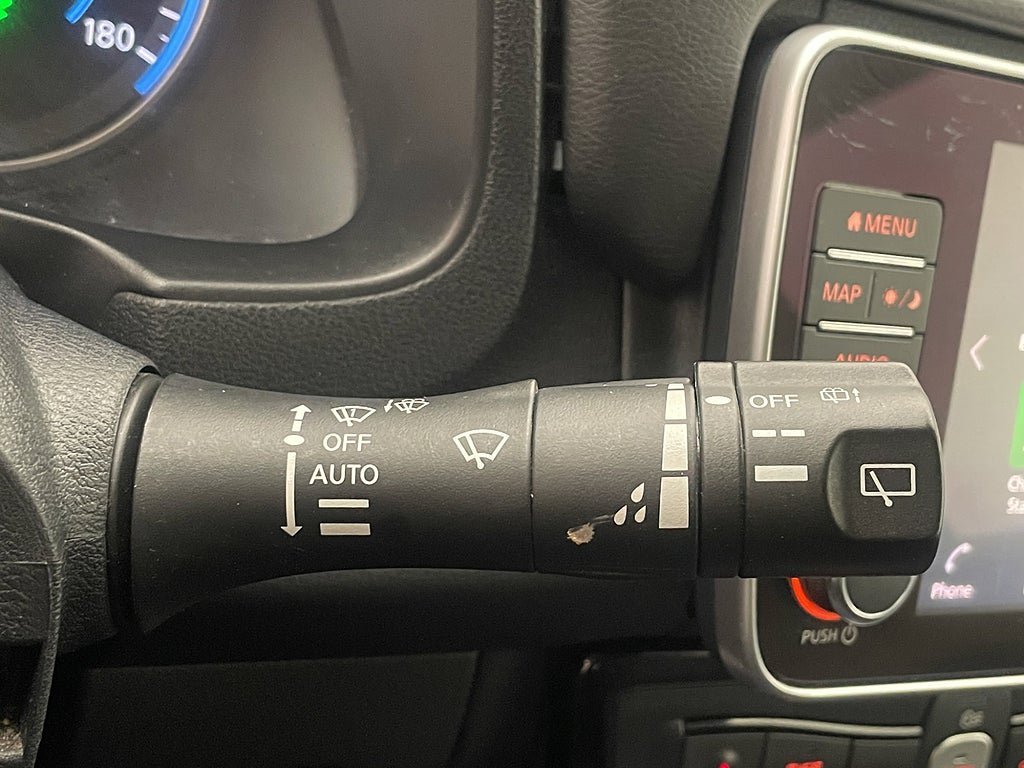 Vehicle Image 28