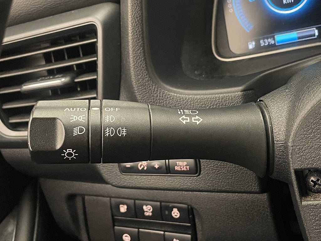 Vehicle Image 29
