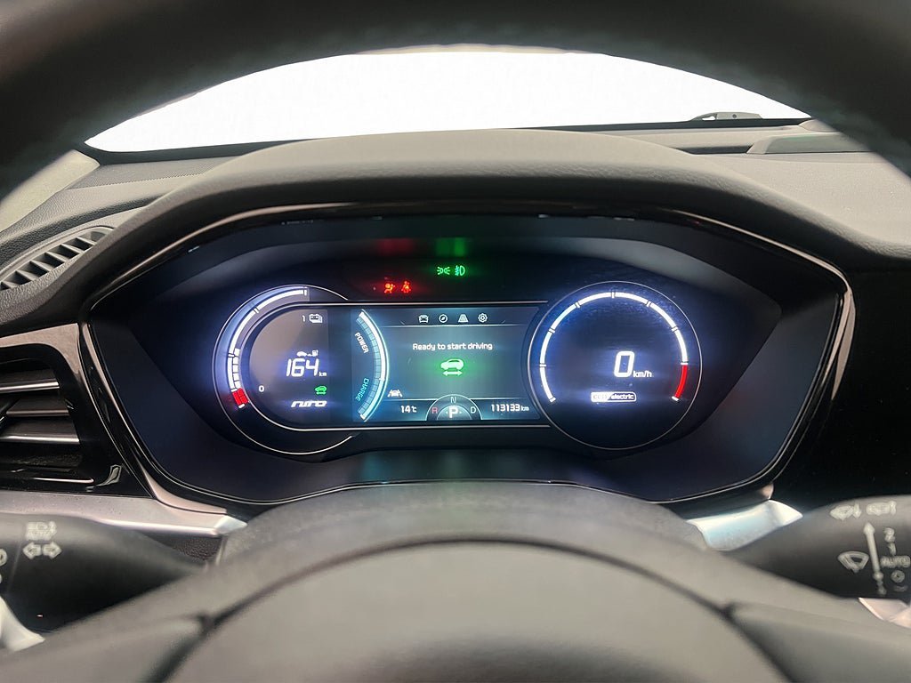 Vehicle Image 26