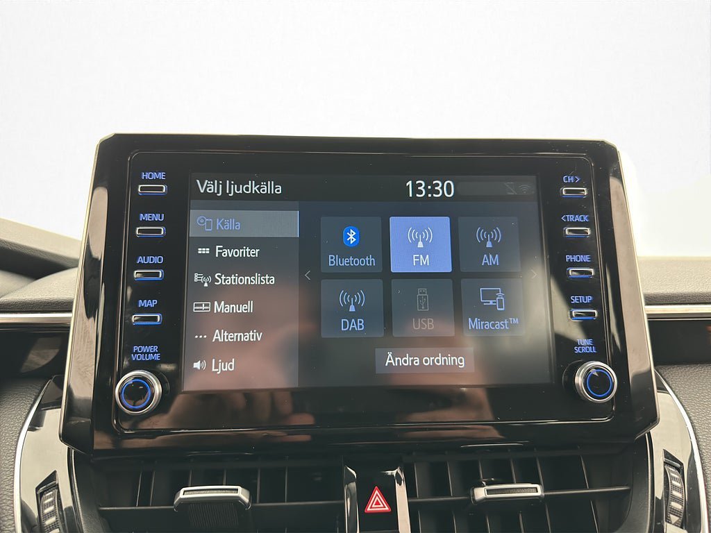 Vehicle Image 23